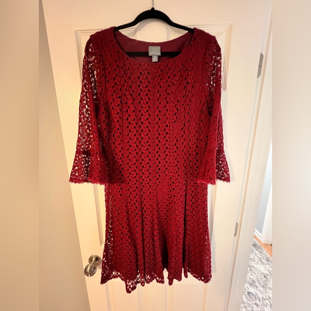 Red dress with bell sleeves, crochet design 18